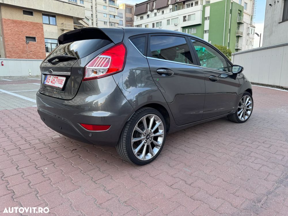 Ford Fiesta 1.0 EcoBoost Start-Stop Titanium - 32