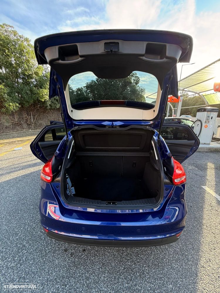 Ford Focus 1.0 EcoBoost 99g S&S Titanium - 19