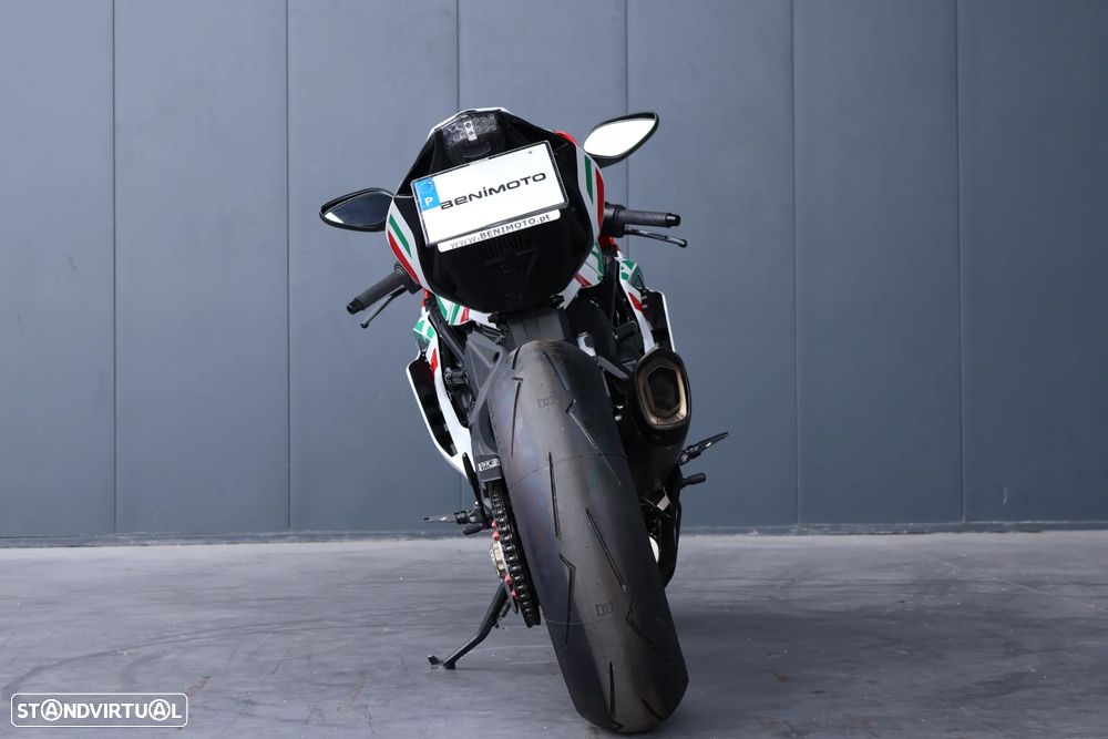 MV Agusta F3 Reparto Corse (Edição limitada, Única unidade) - 4
