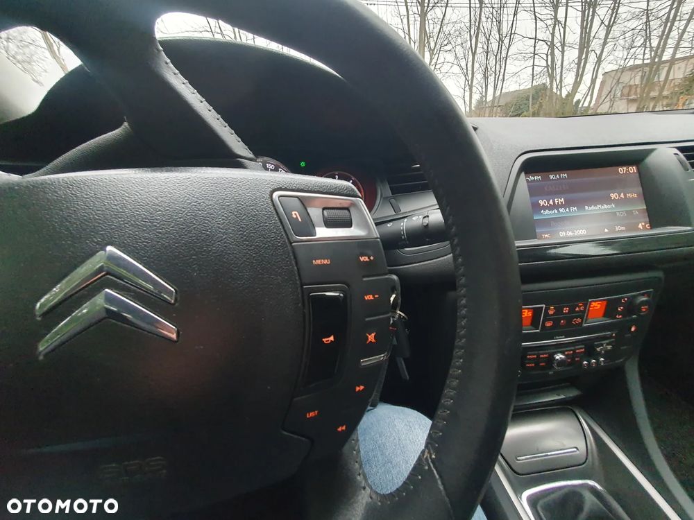 Citroën C5 HDi 140 FAP Exclusive - 16