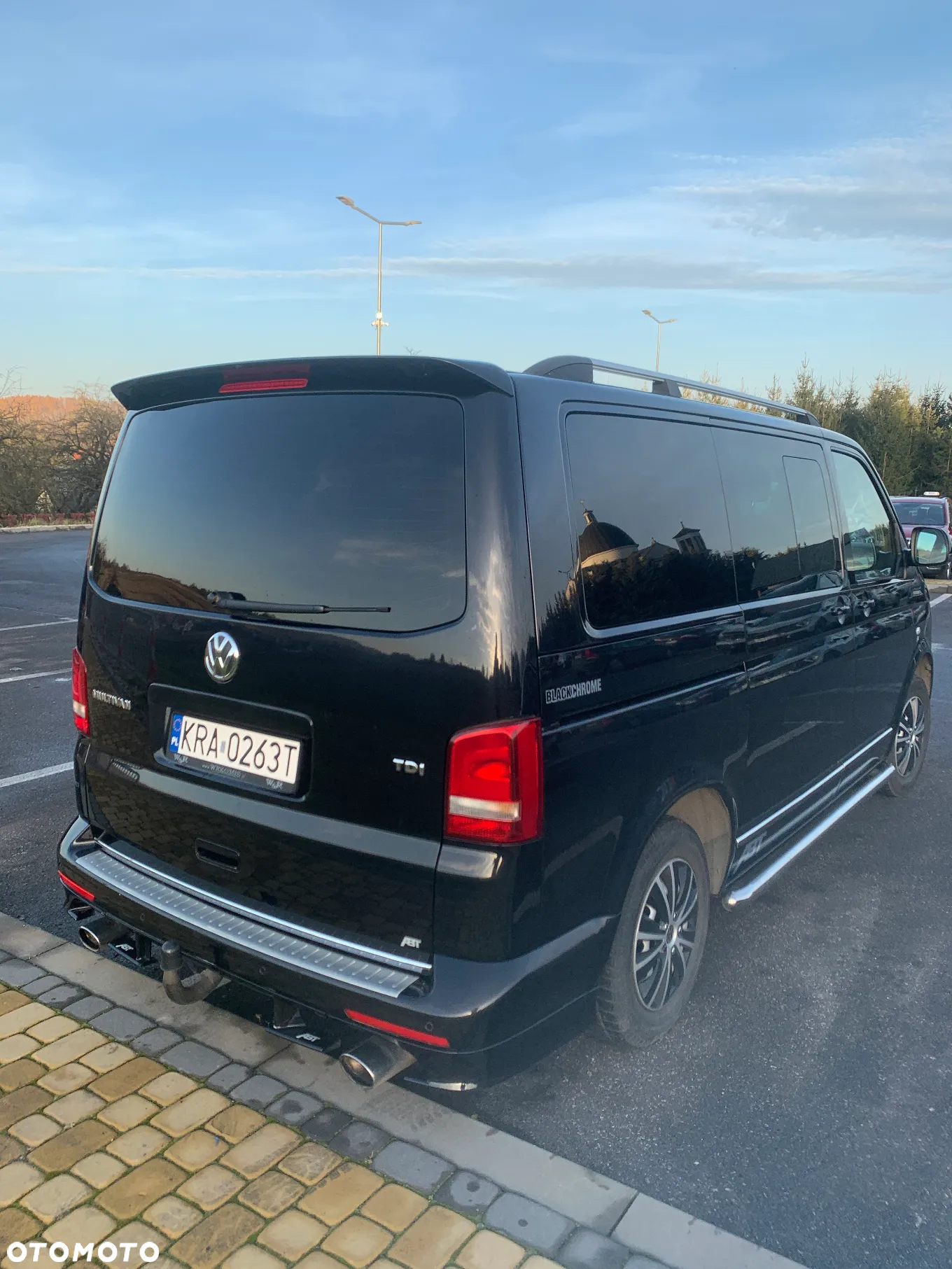 Volkswagen Multivan - 33