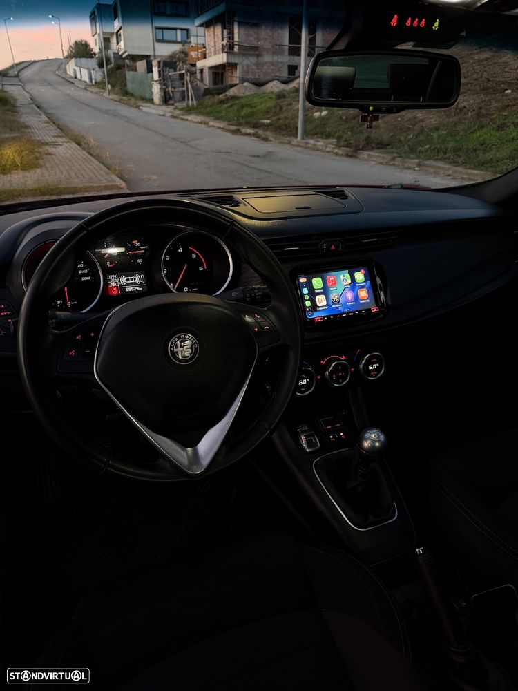 Alfa Romeo Giulietta 1.6 JTDm Super J18 - 10