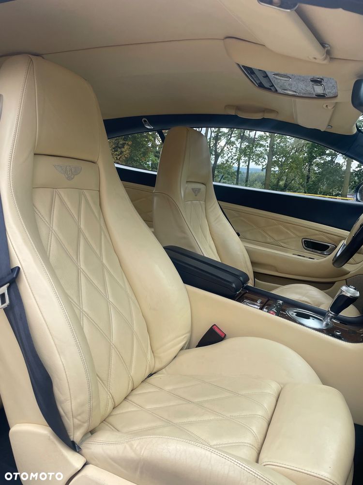 Bentley Continental GT Standard - 7