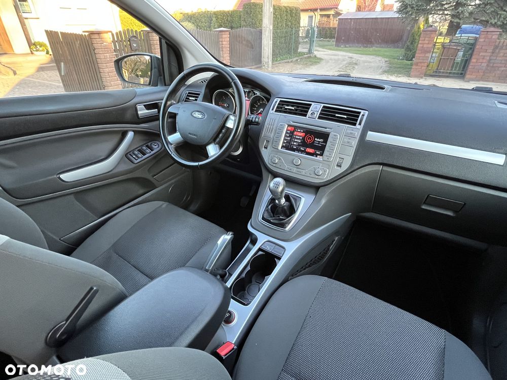 Ford Kuga 2.0 TDCi 2x4 Champions Edition - 16