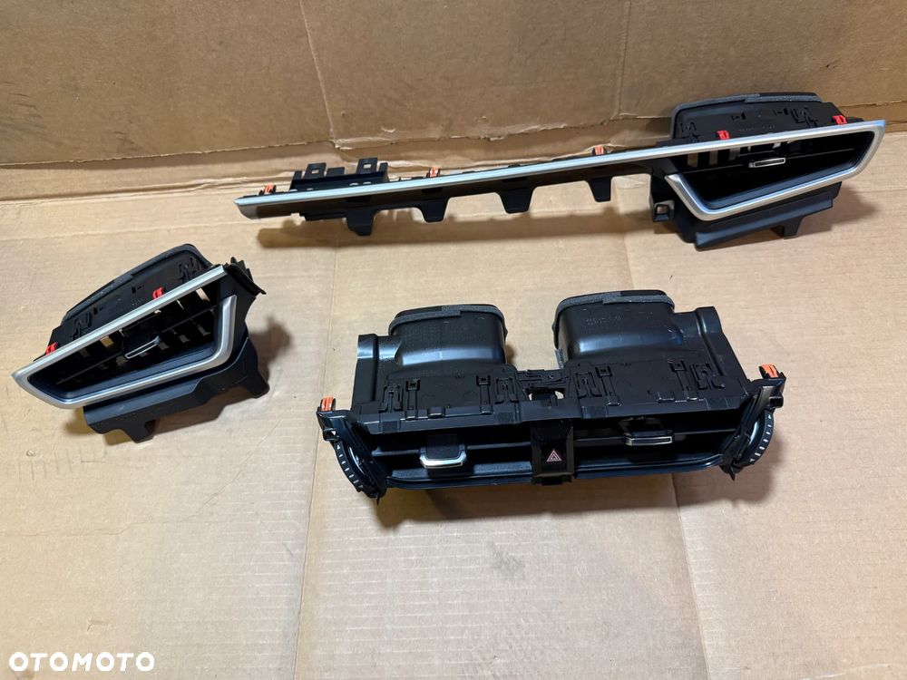 Kratki nawiewu Toyota Corolla Cross 2025 55660-12520 OE - 1