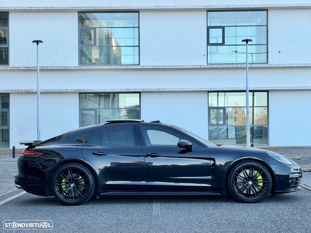 Porsche Panamera - 5