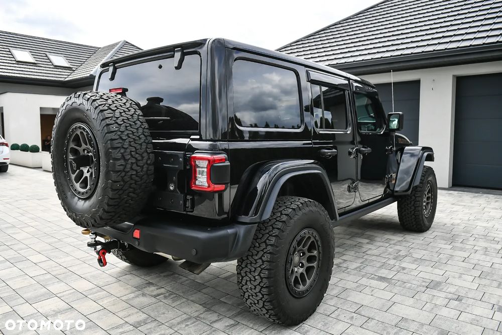 Jeep Wrangler - 12