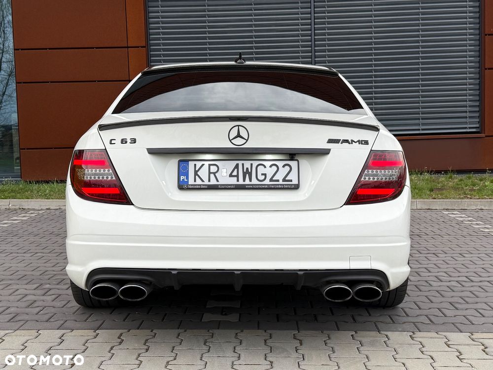 Mercedes-Benz Klasa C 63 AMG 7G-TRONIC - 4