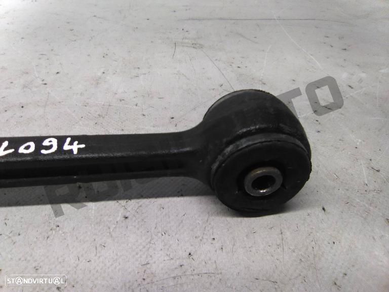 Braço Suspensão Frente Direito  Vw Polo Ii (86c) [1981_1994] 1. - 3
