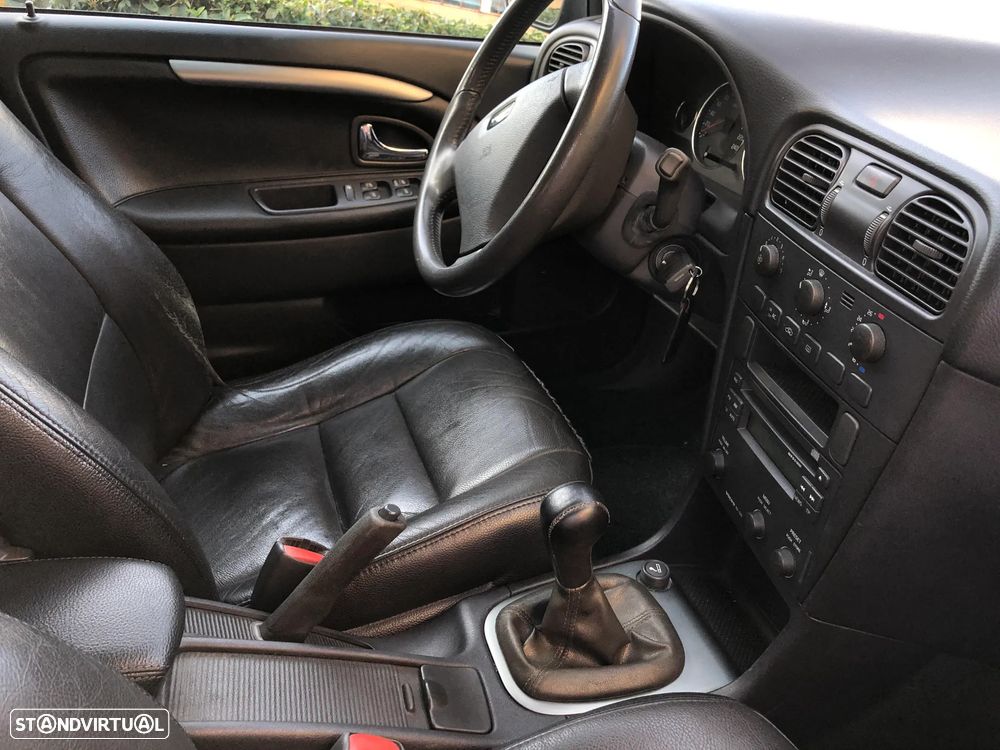 Volvo V40 - 9