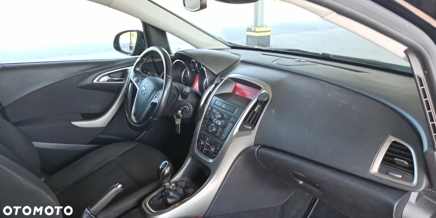 Opel Astra 1.3 CDTI DPF Active - 23