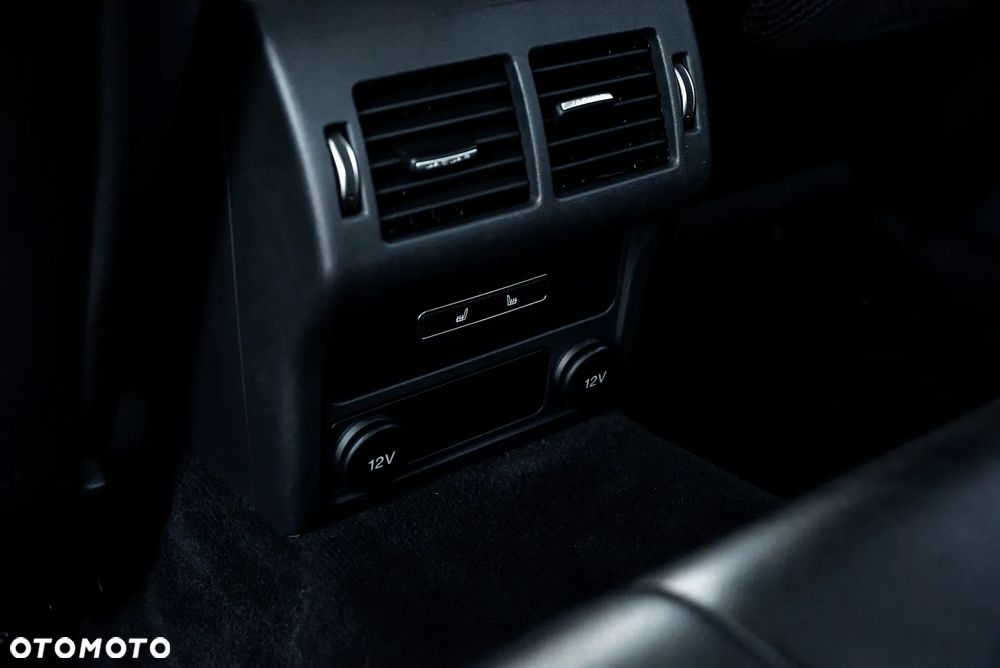 Jaguar XF 20d Prestige - 25