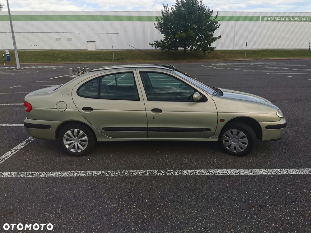 Renault Megane 1.4 RT 16V - 3