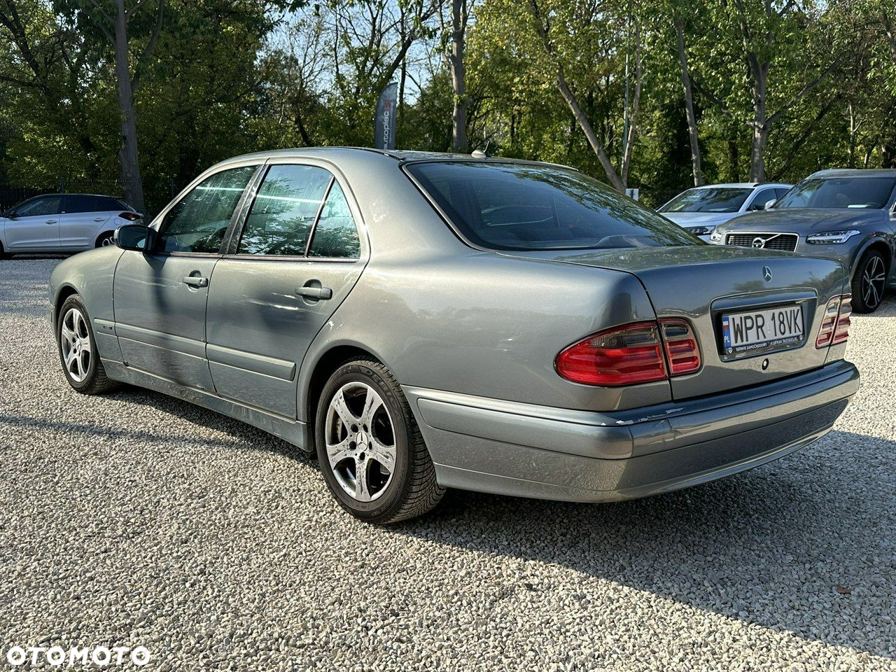 Mercedes-Benz Klasa E - 6