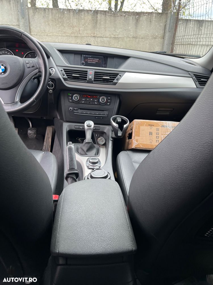 BMW X1 xDrive18d xLine - 6