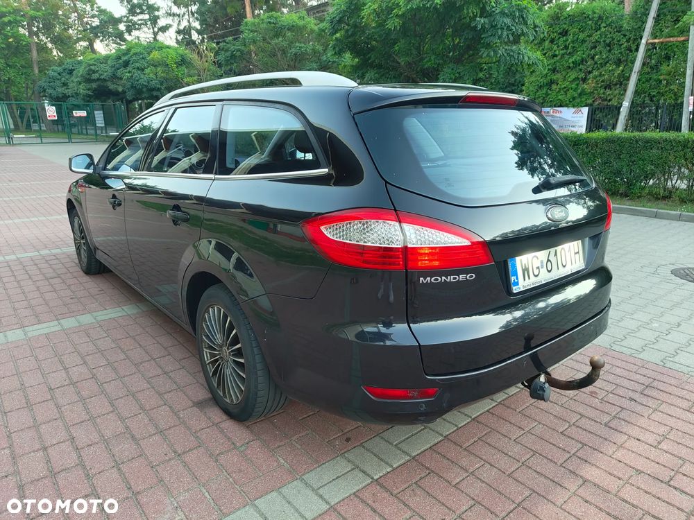 Ford Mondeo 2.0 TDCi Ambiente - 13