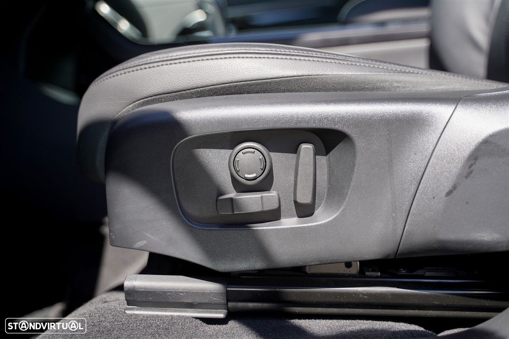 Land Rover Range Rover Evoque 1.5 P160 R-Dynamic S Auto - 32