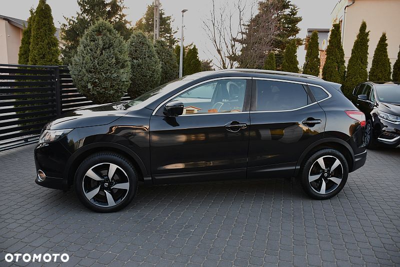 Nissan Qashqai 1.6 dCi Xtronic TEKNA+ - 28