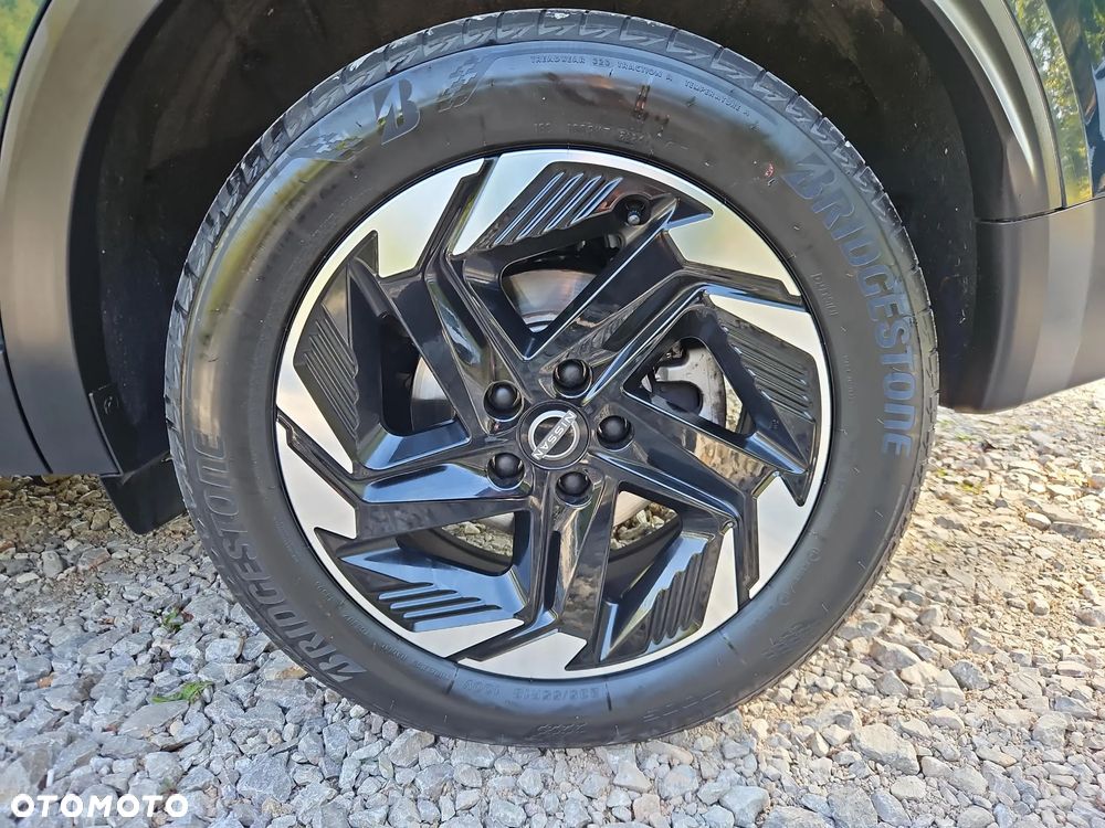 Nissan Qashqai 1.3 DIG-T mHEV N-Connecta Xtronic - 19