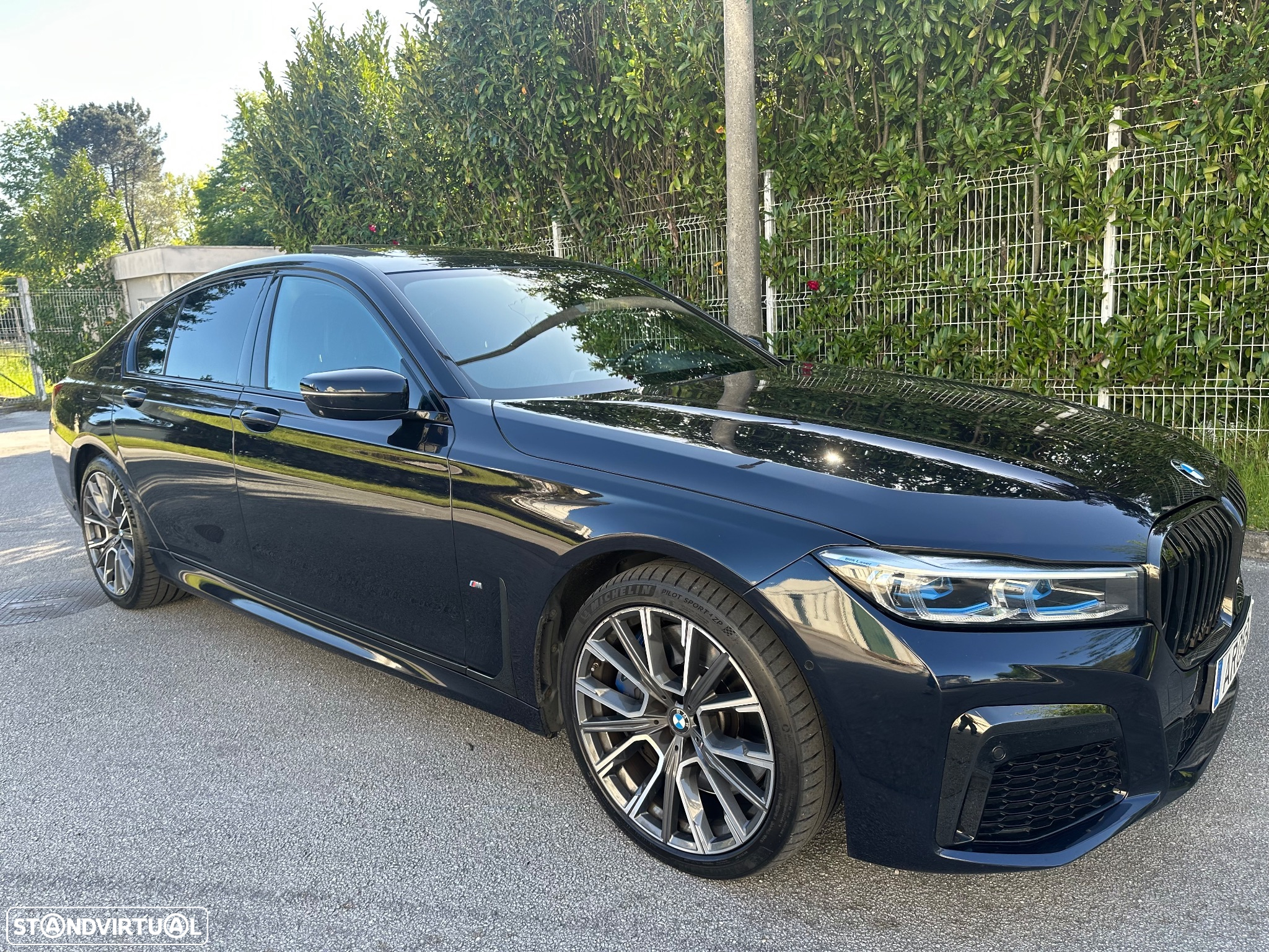 BMW 745 e iPerformance Pack M Auto - 10