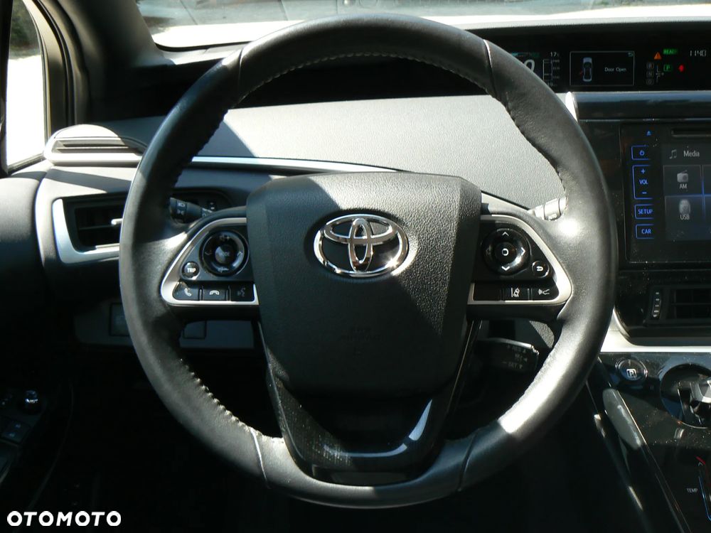 Toyota Mirai Standard - 15