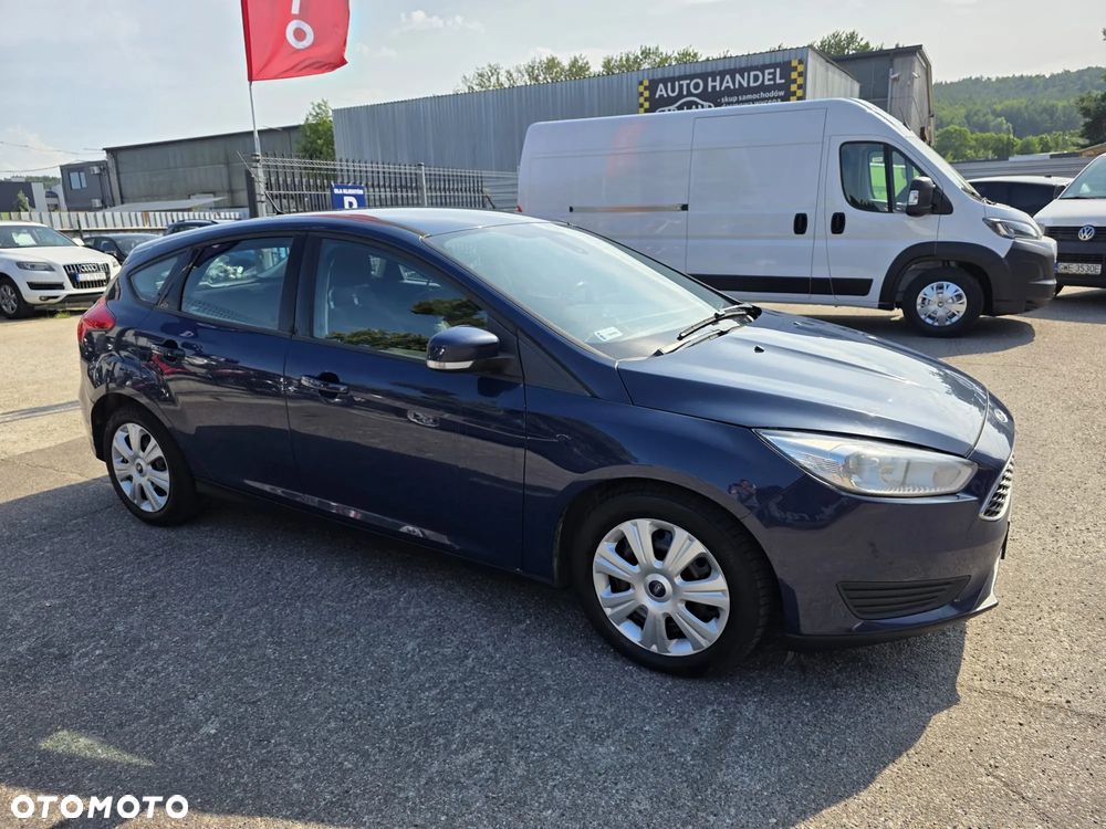 Ford Focus 1.5 TDCi SYNC Edition - 11