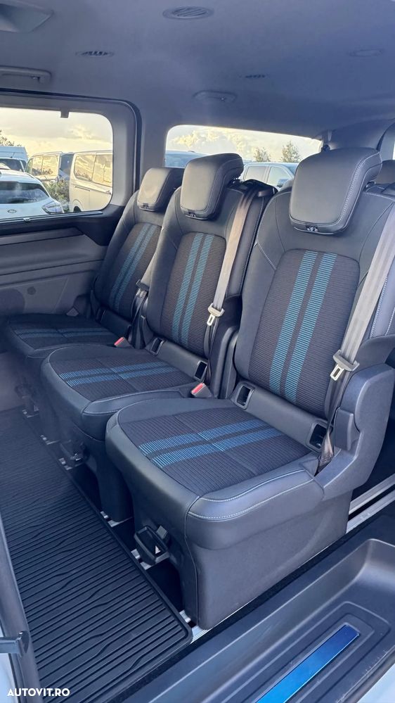 Ford Tourneo - 12