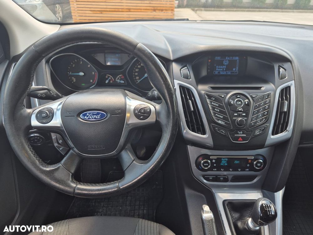 Ford Focus 1.6 TDCi DPF Titanium - 7