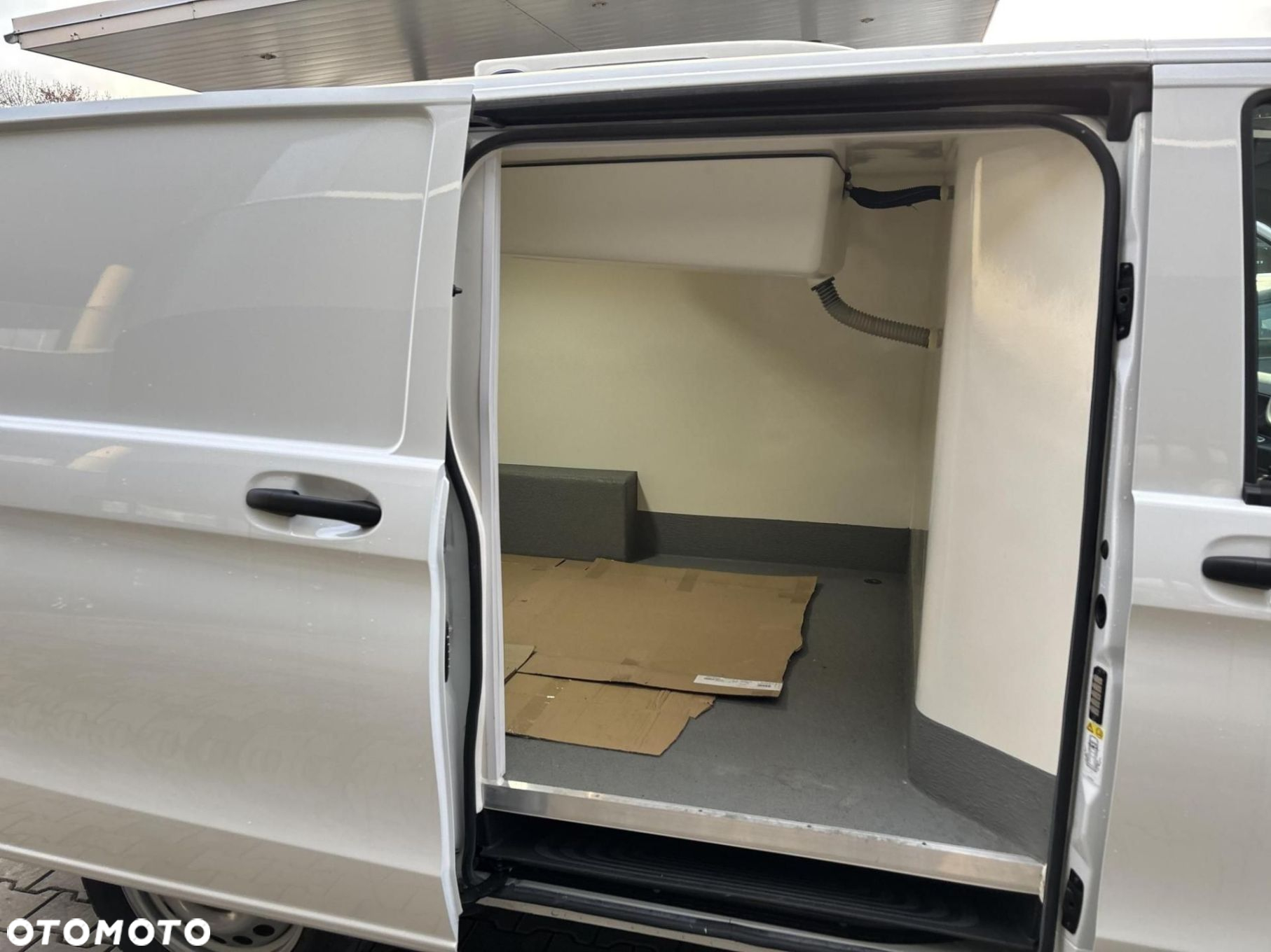 Mercedes-Benz Vito - 12
