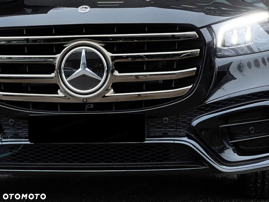 Mercedes-Benz GLS - 14