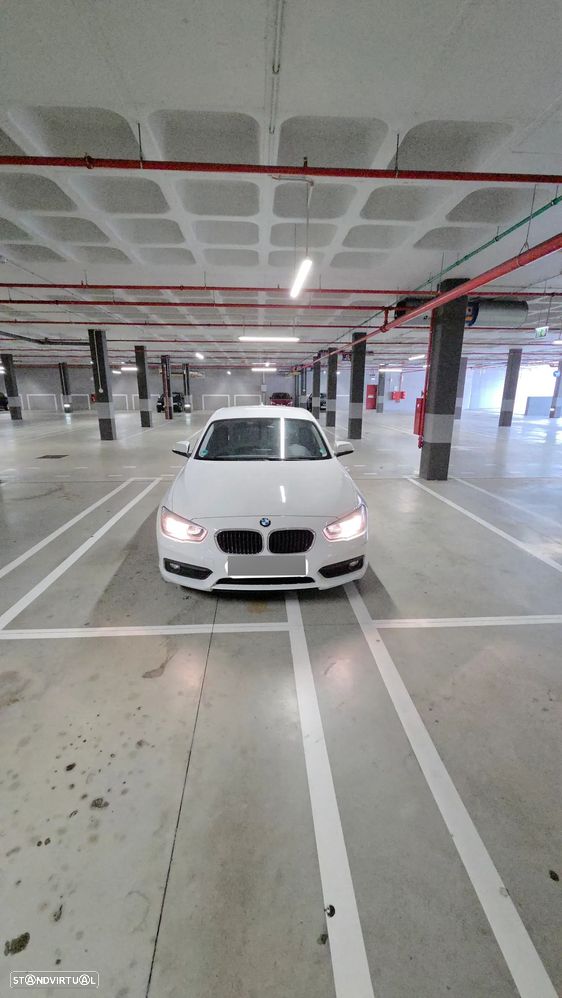 BMW 116 d EDynamics Line Urban - 4