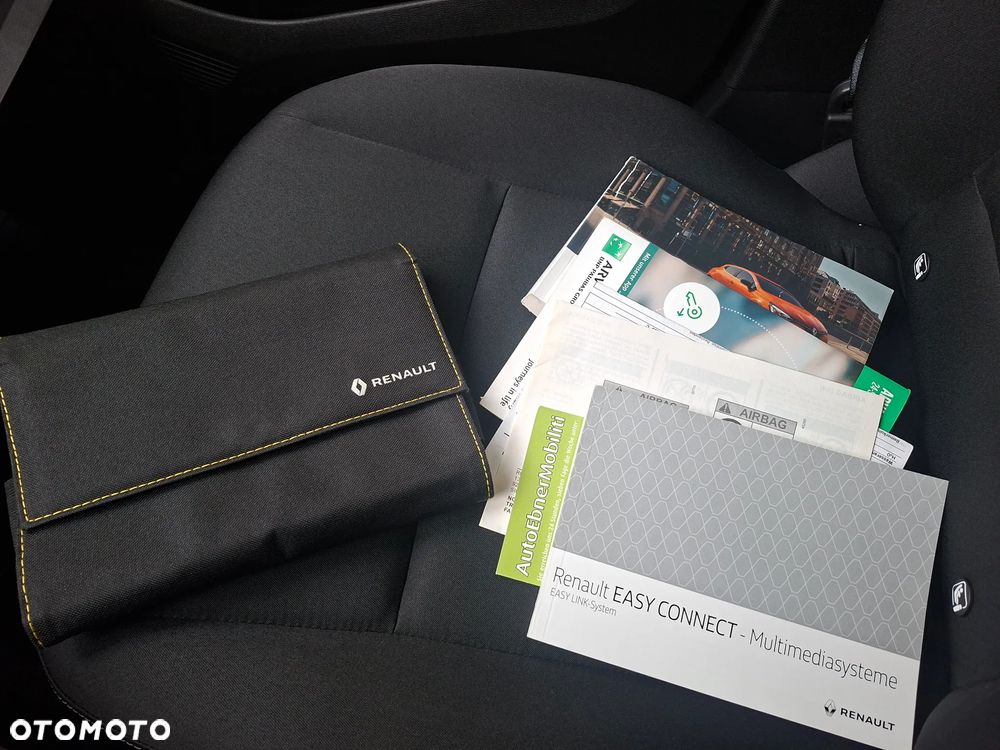 Renault Clio SCe 65 BUSINESS EDITION - 25