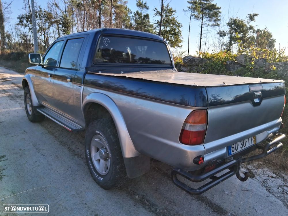 Mitsubishi L200 2.5 TD CD Strakar AC+ABS - 4