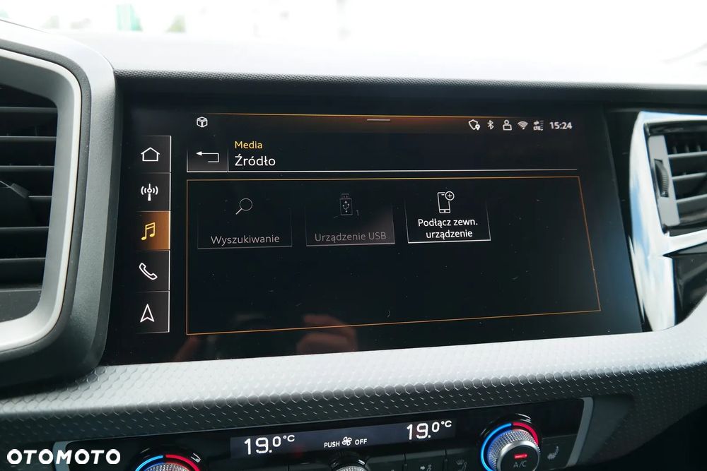 Audi A1 Sportback 35 TFSI S-Line S tronic - 22