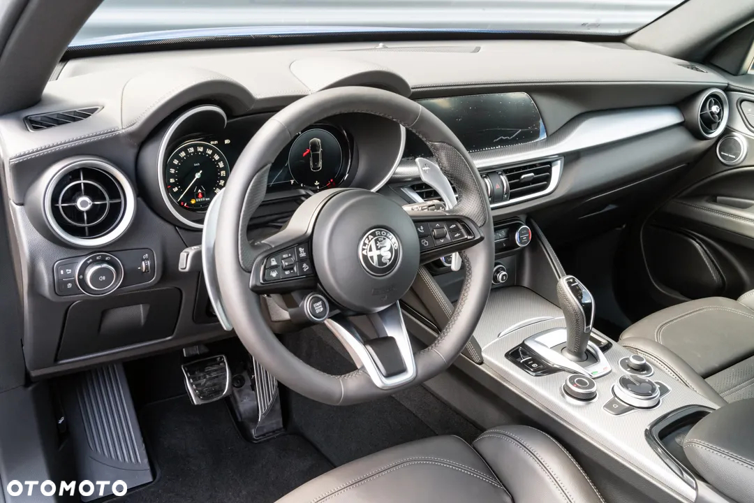 Alfa Romeo Stelvio 2.0 Turbo Veloce Q4 - 30
