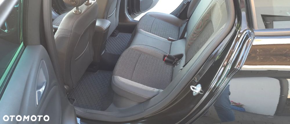 Opel Astra - 30
