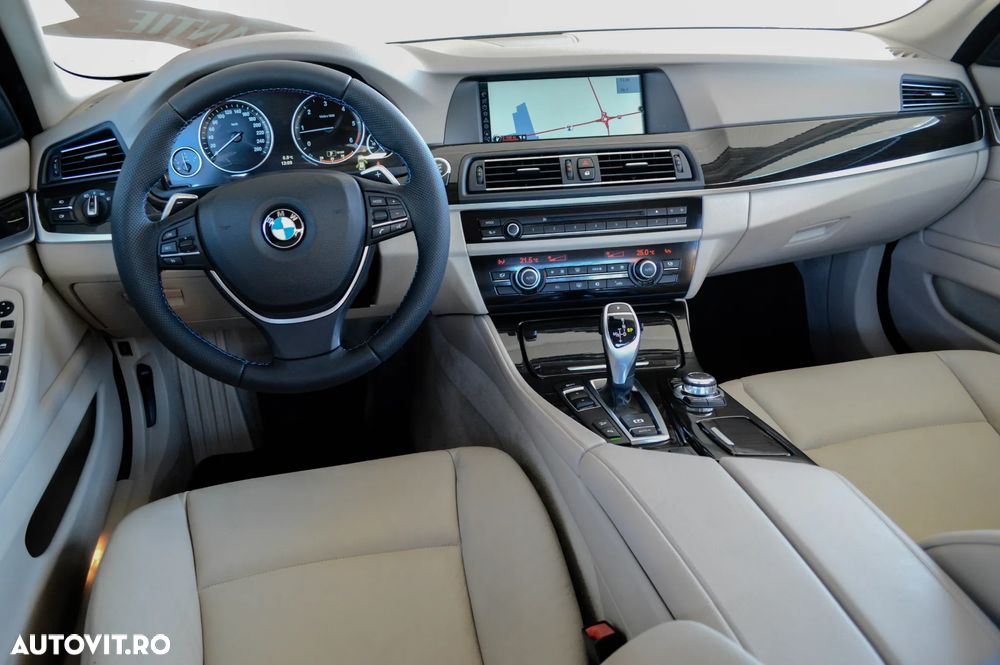 BMW Seria 5 525d xDrive Aut. Modern Line - 31