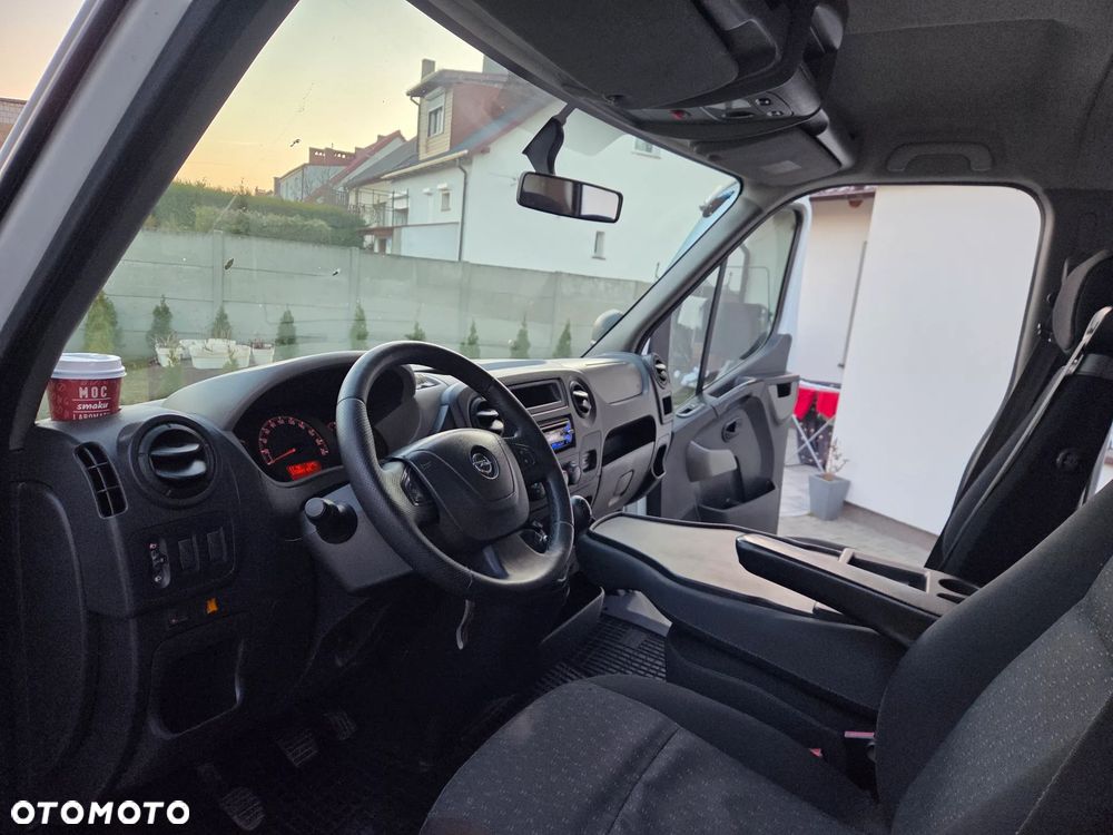 Opel Movano - 16