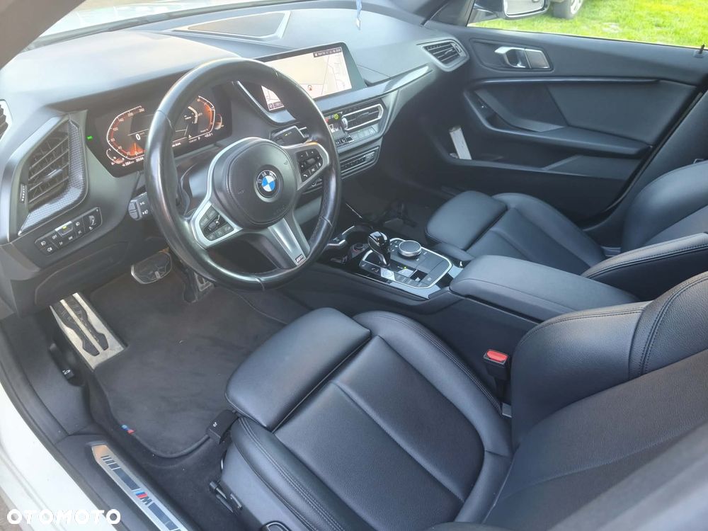 BMW Seria 2 218i M Sport - 13