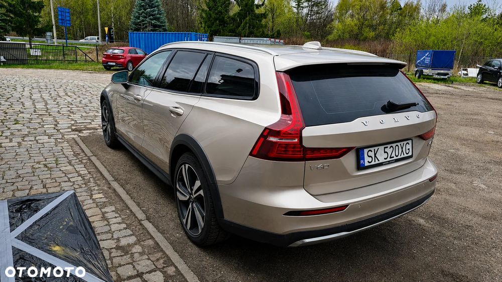 Volvo V60 B4 D Plus Bright - 4