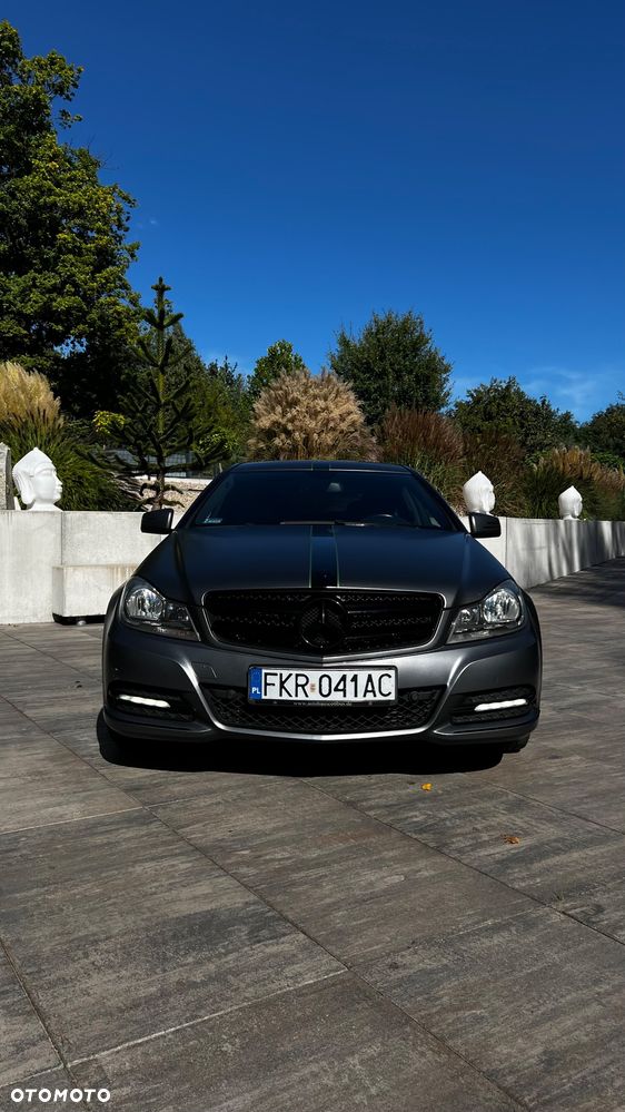 Mercedes-Benz Klasa C - 2