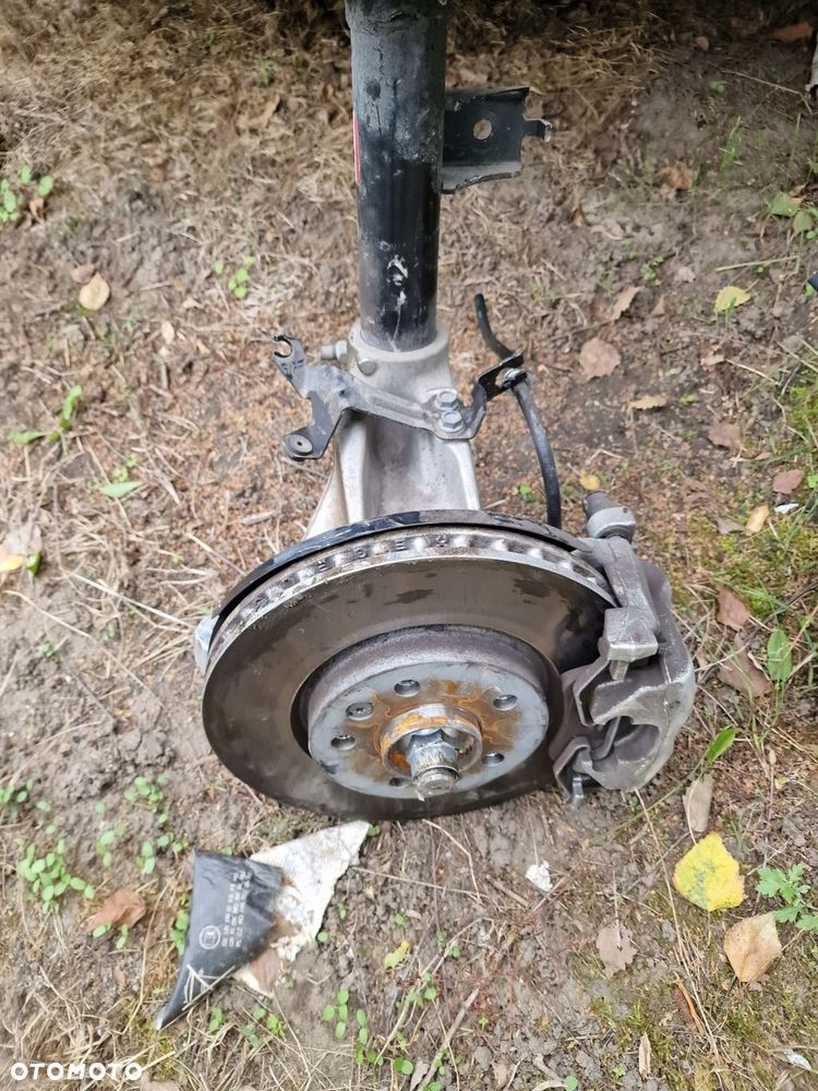 mcpherson zwrotnica nissan qashqai iii j12 543036ua1b lub 543026ua1b - 2