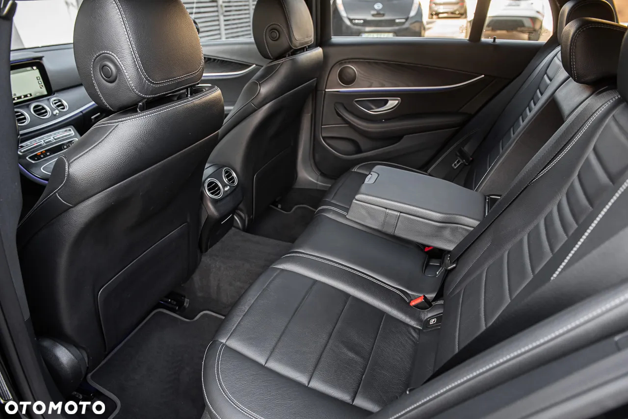 Mercedes-Benz Klasa E 200 d T 9G-TRONIC Avantgarde - 28