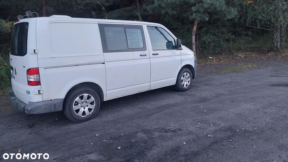 Volkswagen Transporter - 4