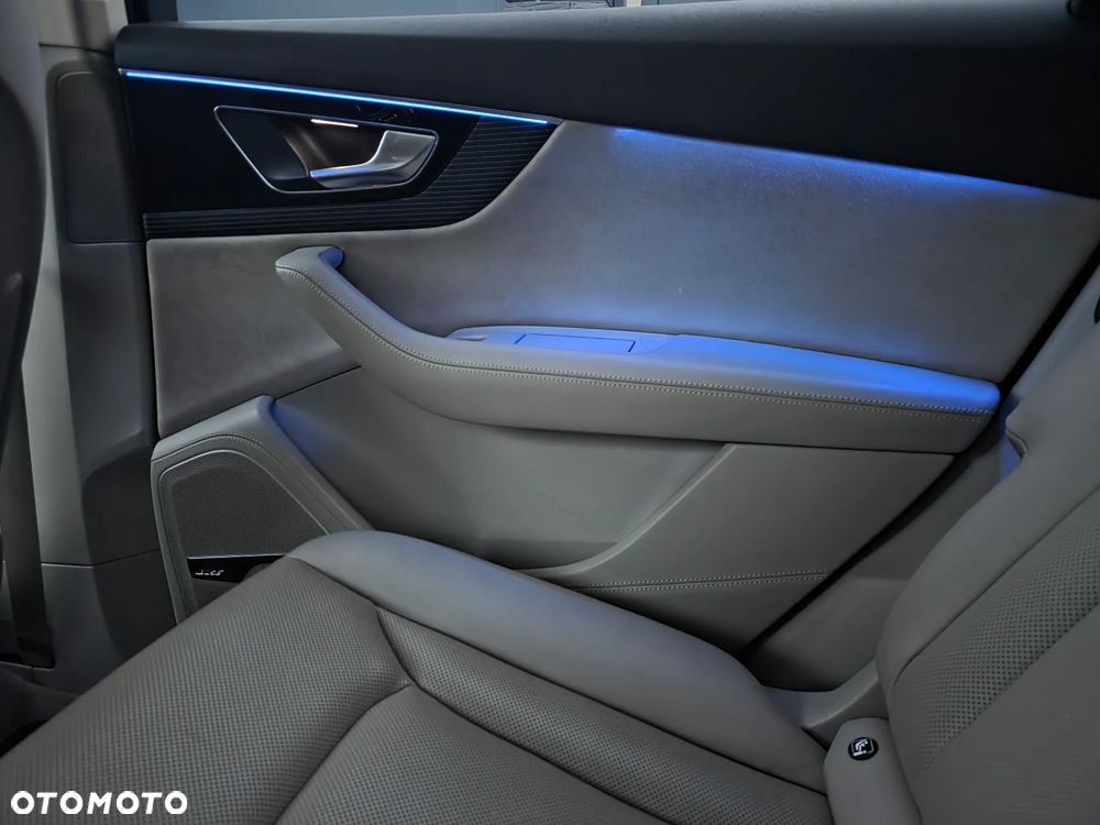 Audi Q7 50 TDI mHEV Quattro S Line Tiptr - 22