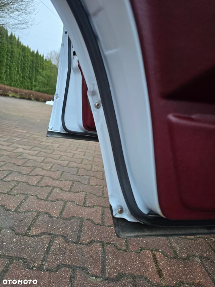 Mercedes-Benz W201 (190) - 16