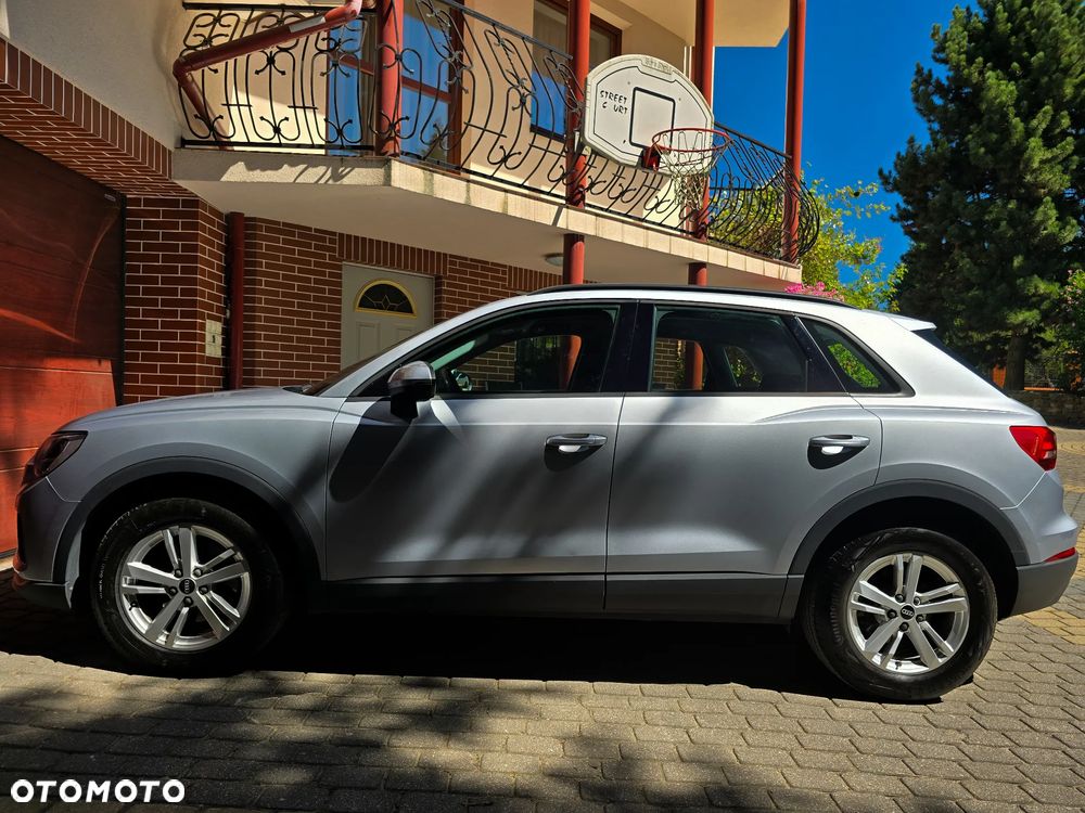 Audi Q3 35 TDI Advanced S tronic - 3
