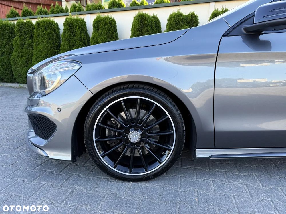 Mercedes-Benz CLA 250 7G-DCT AMG Line - 3