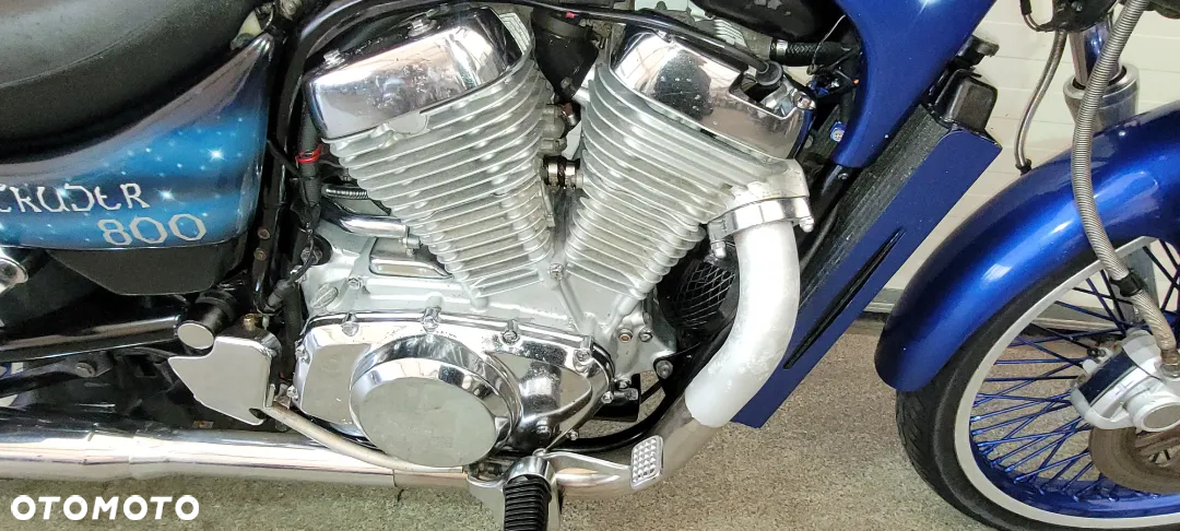 Suzuki Marauder - 22