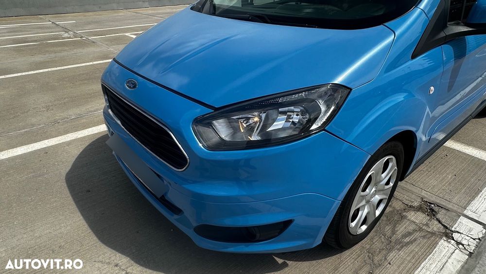 Ford Tourneo Courier 1.5 TDCi Trend - 16